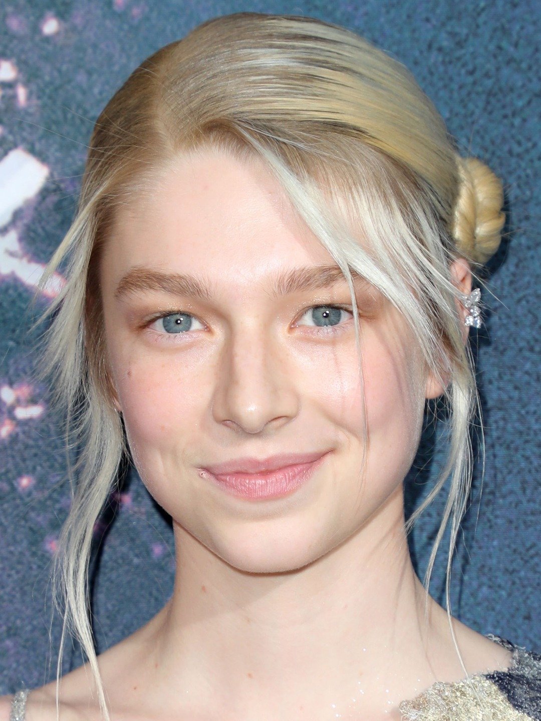 How tall is Hunter Schafer?